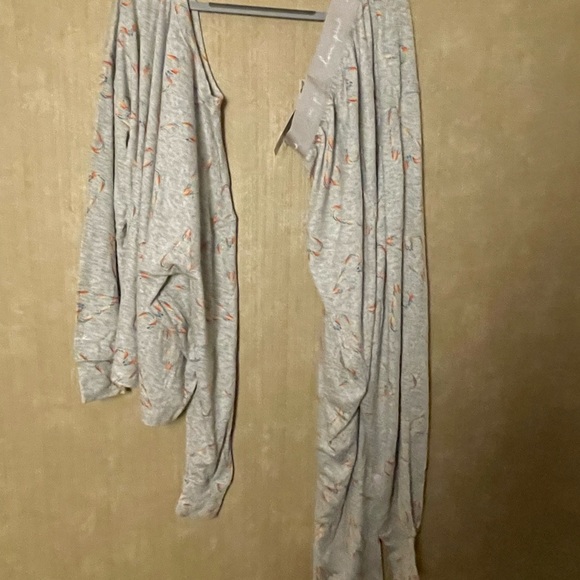 Pink Victoria’s Secret candycane, heart lounge set XS/XP - Picture 3 of 6